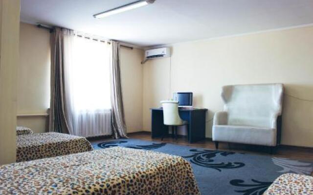 Guesthouse on Zhibek-Zholu 479