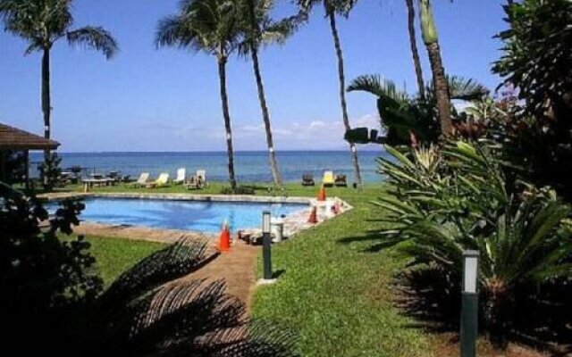 Hale Mahina Beach Resort