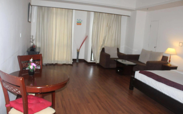 Grand Service Suite at Times Square