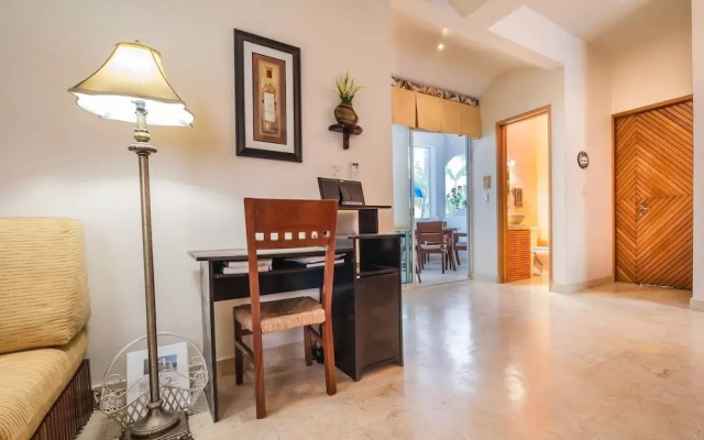 Charming 1 BR Between 5th Avenue and the Beach