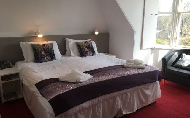 Comrie Hotel