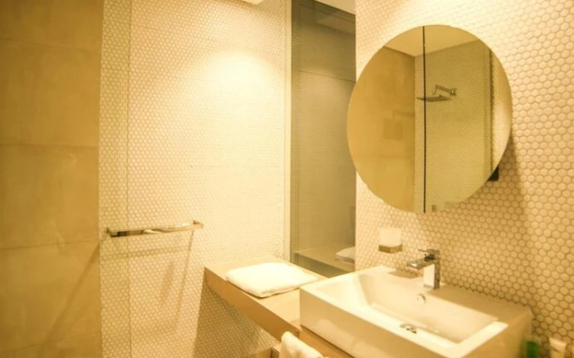 M Executive Hotel & Residence