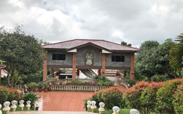 Beatriz' Garden