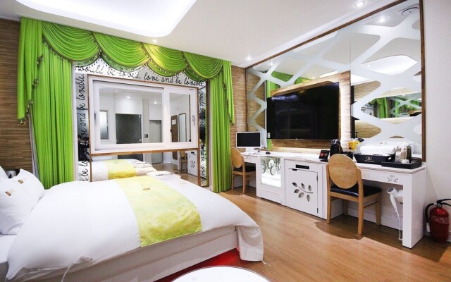 Mungyeong Myeongpum Hotel Geonilla