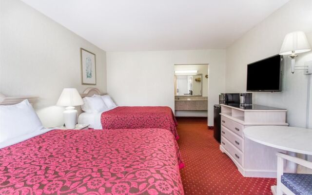 Days Inn by Wyndham Melbourne