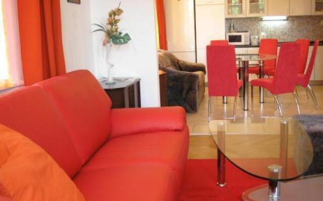 Riverside Bratislava Apartment - up to 10 persons