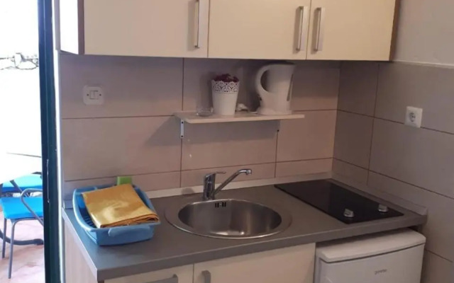 Apartments by the sea Zaostrog, Makarska - 6659