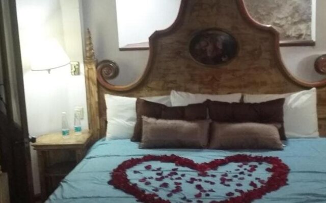 San Miguel & Suites