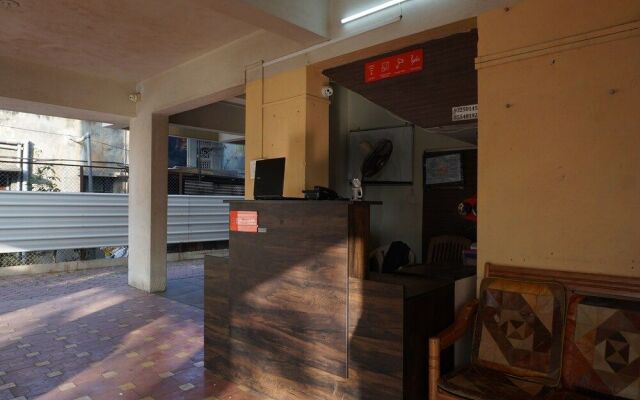 OYO 26151 House Khas Pranaam Apartment