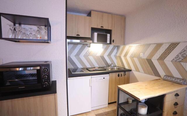 Appartement Auris, 1 pièce, 4 personnes - FR-1-297-6