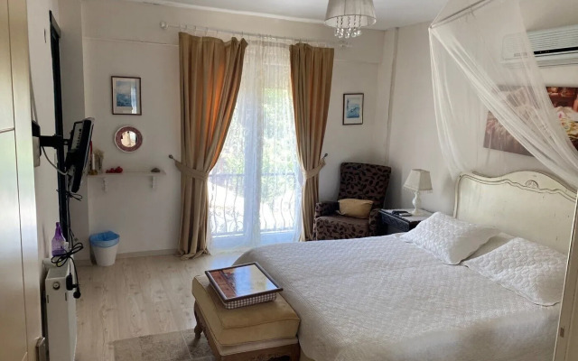 Palmi̇ye Pansi̇yon