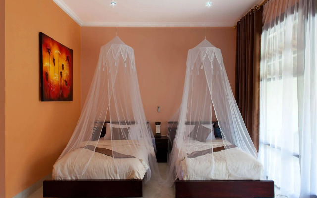 Rossa Garden Hotel