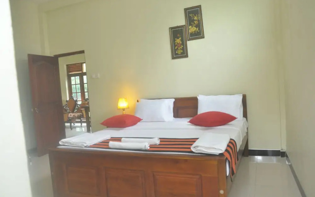 The Max Villa