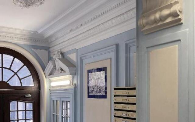 Superbe studio Plage/ Promenade des Anglais 102