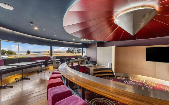 Foreshore Hotel
