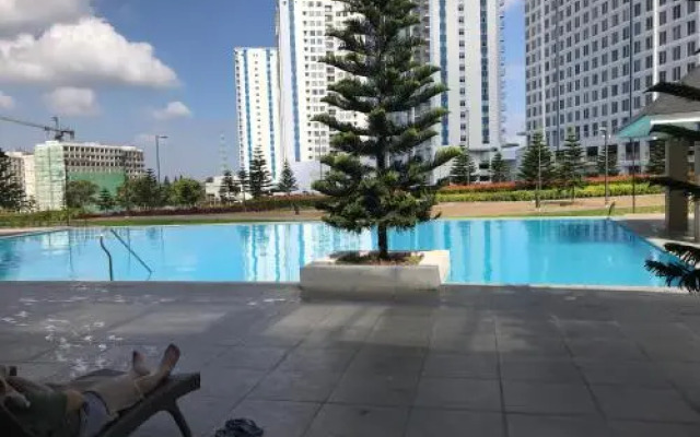 Tagaytay Scenic View