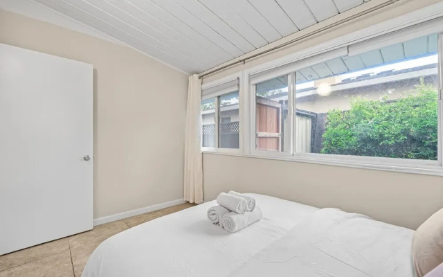 Entire 3br House With Playground