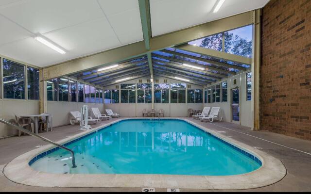 Quality Inn & Suites Louisville East