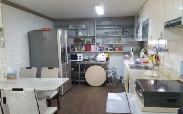 Ganghwa James Pension