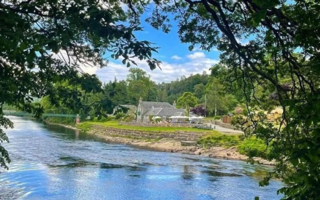 Port-Na-Craig Inn & Restaurant