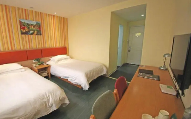 GreenTree Alliance Suzhou Guanqian Street Chayuanchang Metro Station Hotel