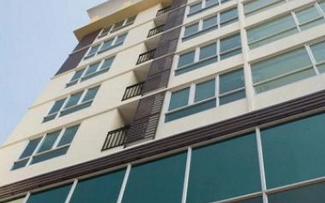 Zenith Place Condominium