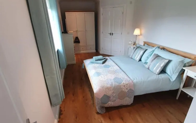 Stunning 2 Bedroom Pet Friendly Lodge