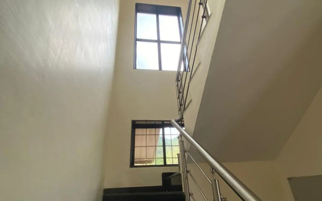 Backwater view Breeze Valley View Villa