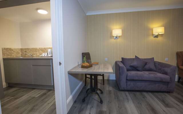 Best Western Manor Hotel