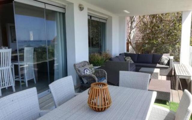 Mountain & Sea Apartments