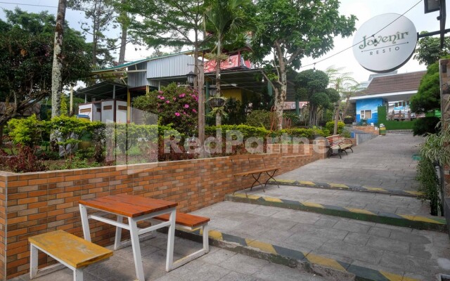 Javenir Hotel Tawangmangu RedPartner