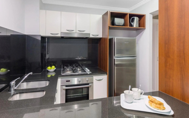 Oaks Brisbane Lexicon Suites