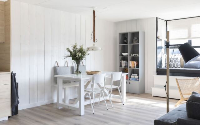 Beautiful Apartment in Bergen aan Zee Near Seabeach