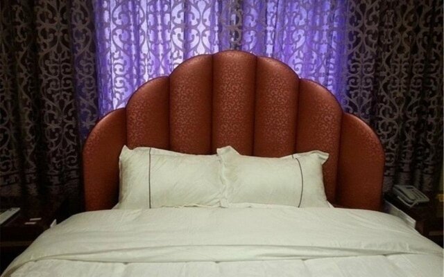Haimen Yuanfen Tiankong Business Hotel