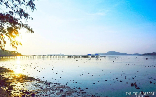 The Title East Wing by Trips Phuket