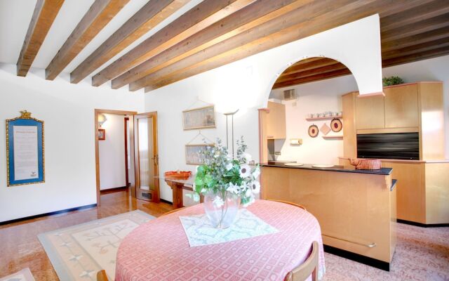 Marzo 22 - WR Apartments