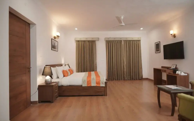 Amritara Kasauli kollections