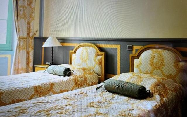 Mont Ventoux-Chateau Gipieres App Nr 9