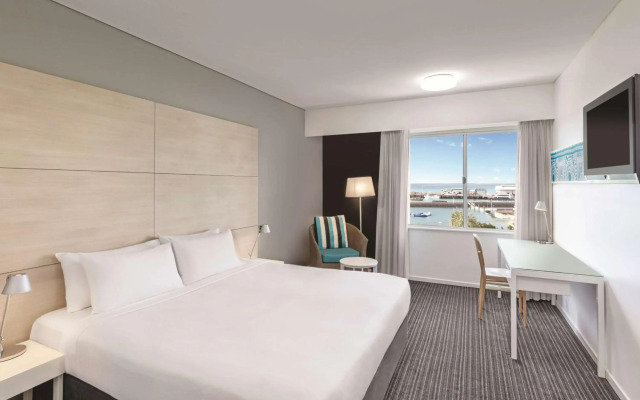Vibe Hotel Darwin Waterfront