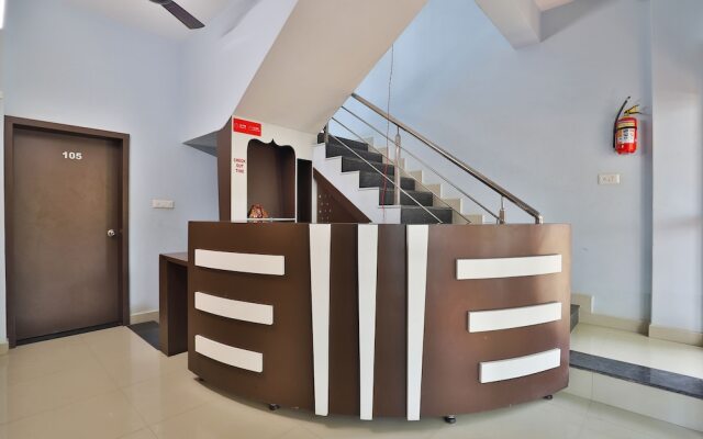 OYO 38589 Rajguru Guest House