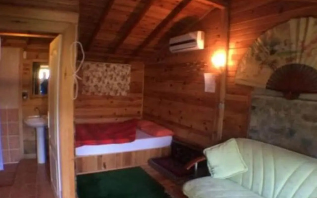 Kucuk Ciftlik Bungalow Evleri