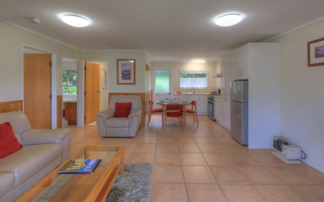 Daydreamer Apartments