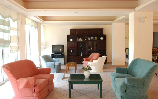 Saint Nicholas Hotel