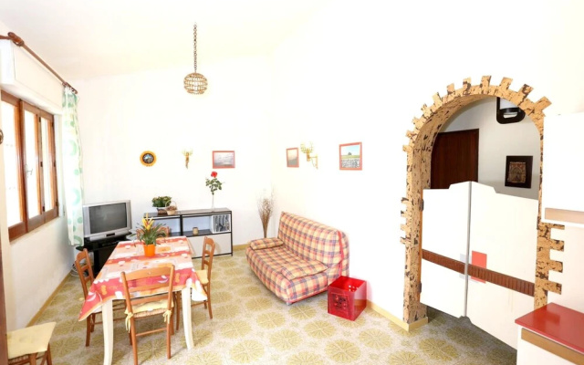 House With in Punta Braccetto With Furnished Terrace 500