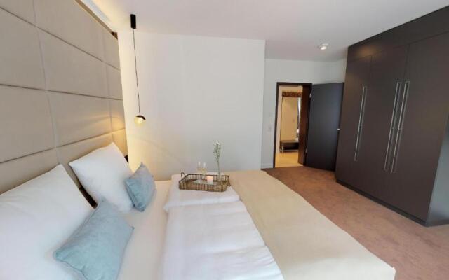 White Pearl Apartment 3.08