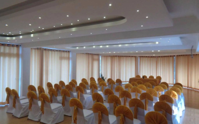 Sky View Grand