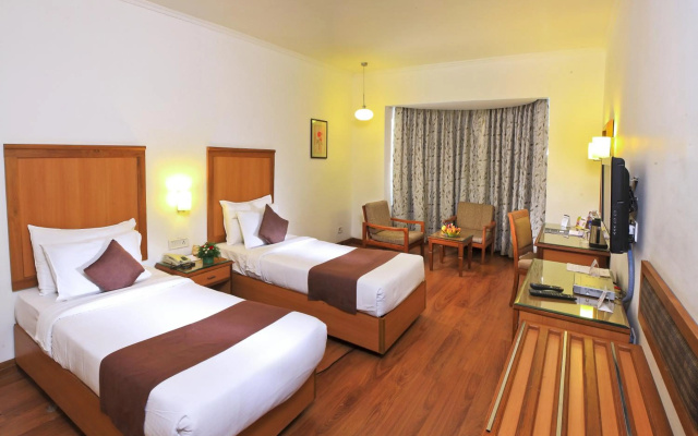 Hotel Abad Plaza – Guest Rooms – Ernakulam
