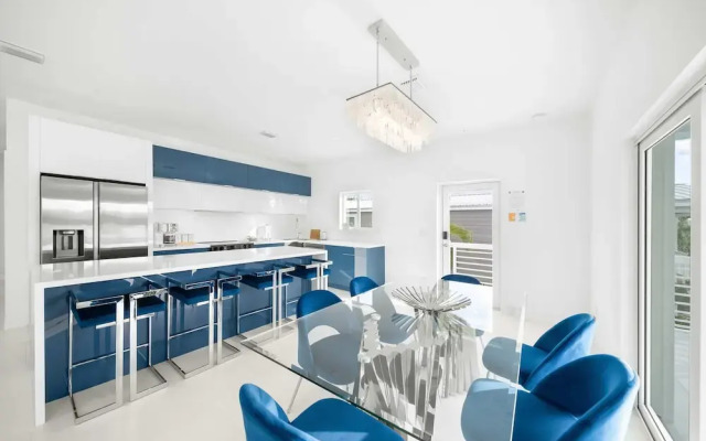 Azul Paradise - Waterfront - Heated Pool - Dock