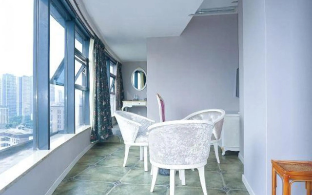 Shiji Boutique Hotel