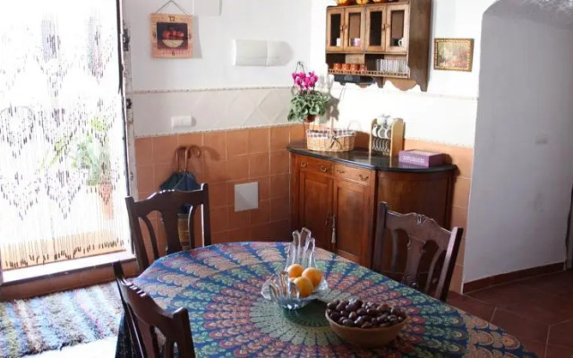 Casa Cueva Alhama